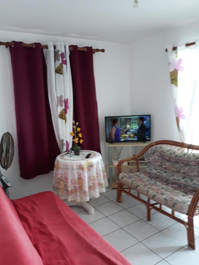 Villa Kazaluce - Appartement 2 Chambres Le Moule Εξωτερικό φωτογραφία